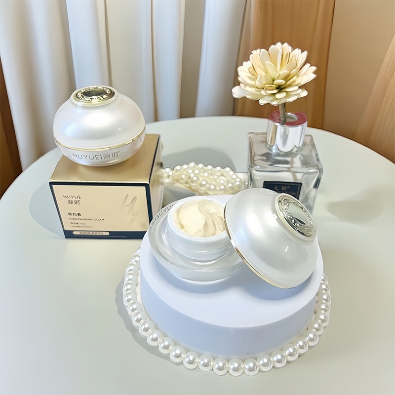 Creme Facial Luxuoso 10g em Fr - Luxury Skincare Moisturizer avaliação e preço